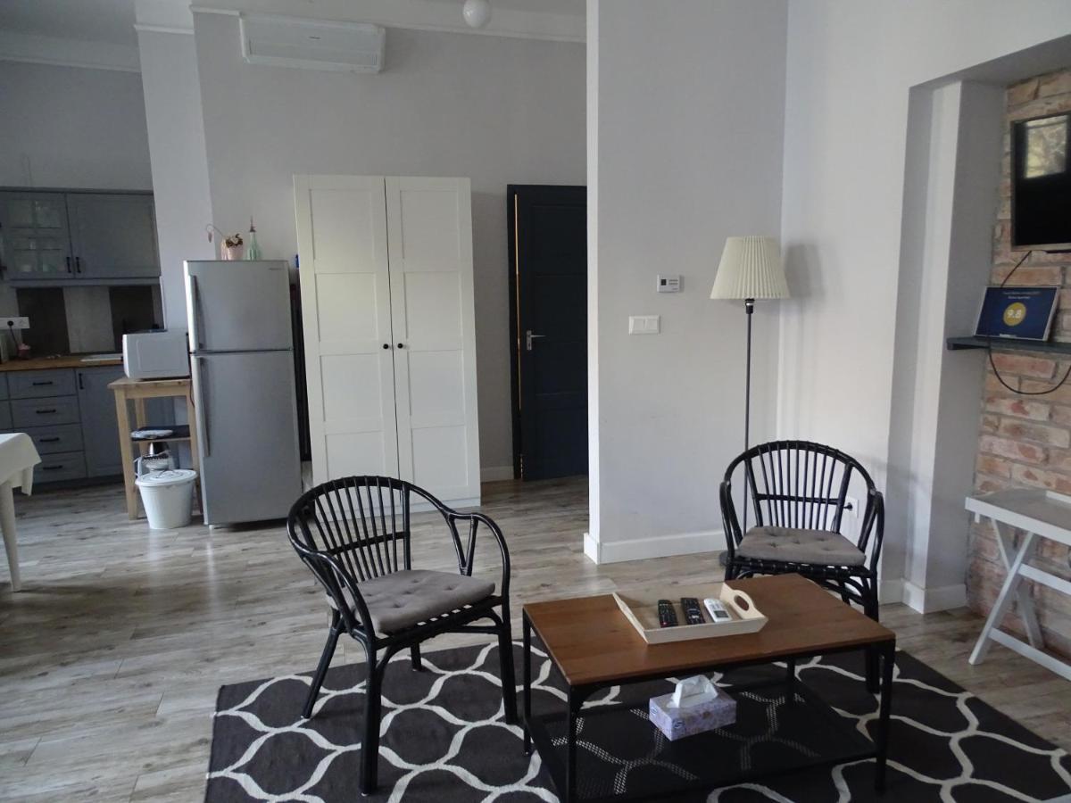 Ovaros Apartman 베스프렘 외부 사진