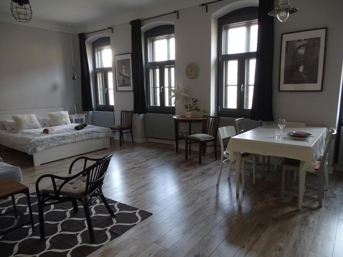 Ovaros Apartman 베스프렘 외부 사진