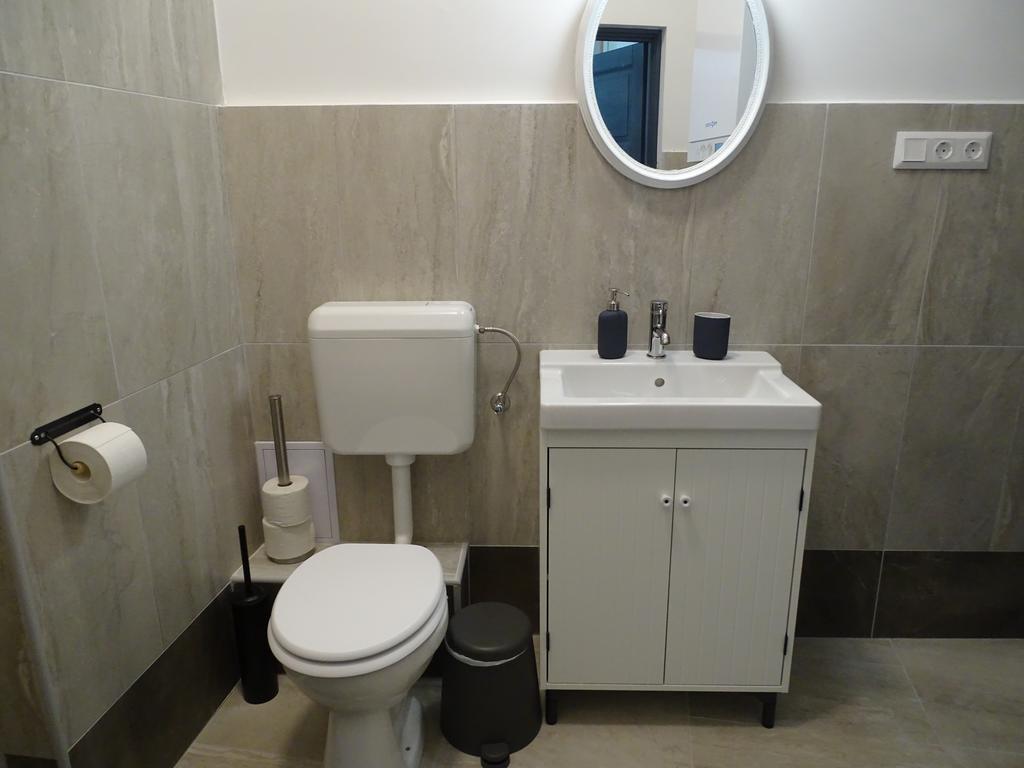 Ovaros Apartman 베스프렘 외부 사진